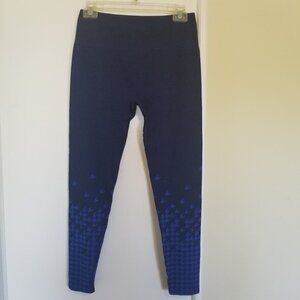 Fabletics High Waisted Seamless Navy Blue Check Leggings size L  NWT